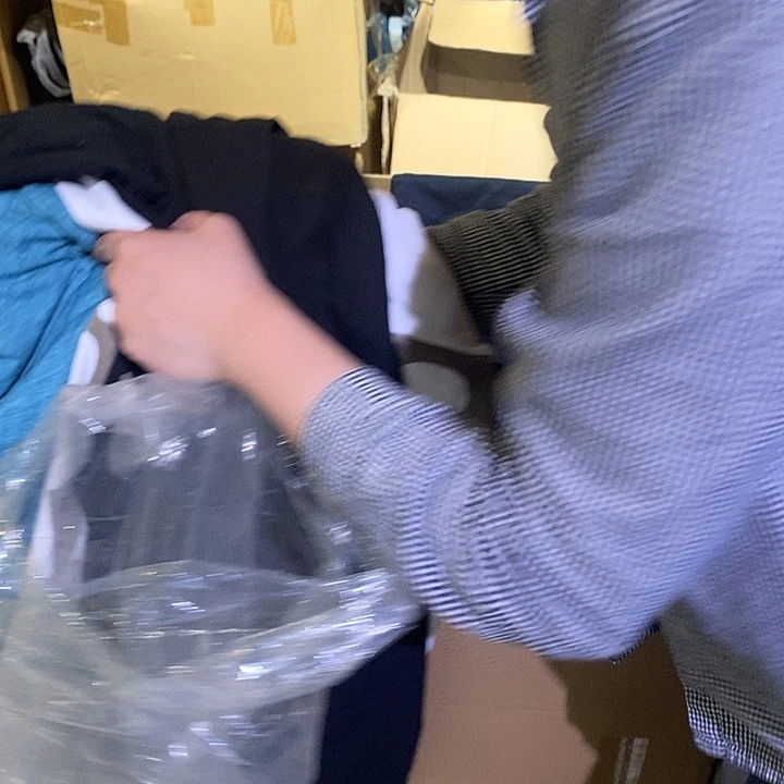 想***宋花岗石铁合金香水沐浴露持久留香