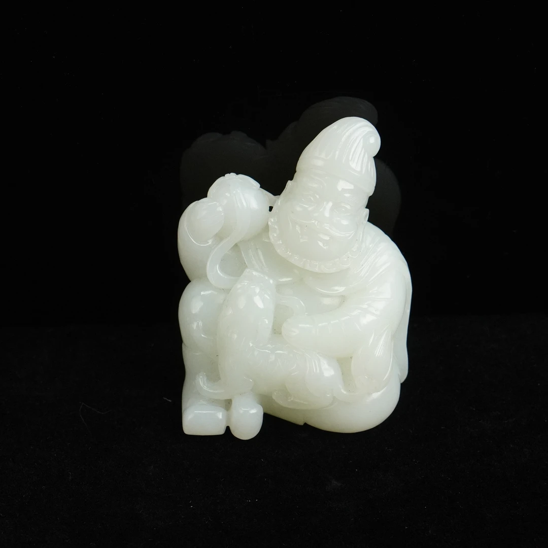 【清】白玉胡人戏狮（高7cm宽5.5cm重162g）