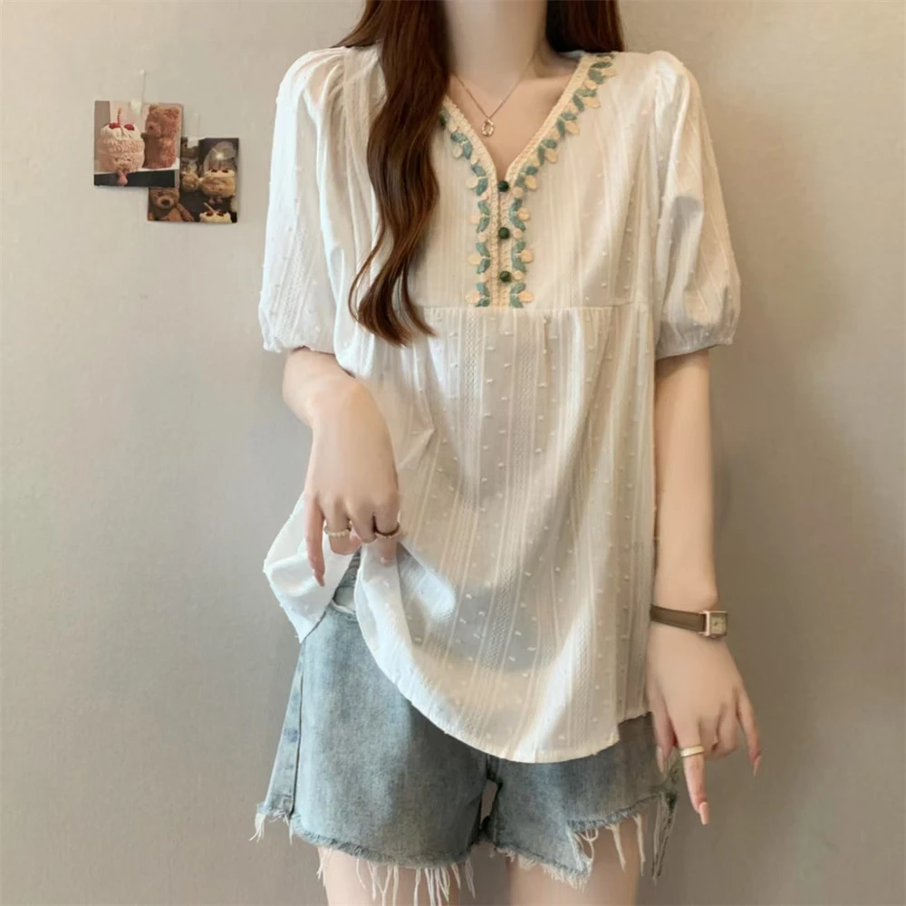 9192 夏胖mm小众重工刺绣V领宽松显瘦短袖上衣