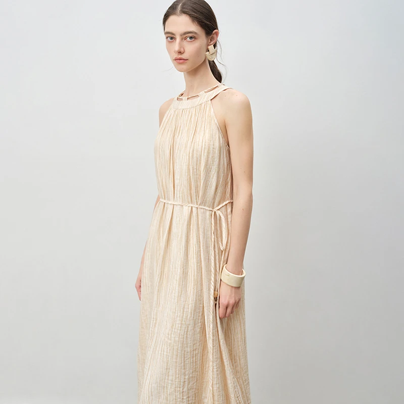 自巧小个子女装穿搭时尚休闲新中式肌理印花挂脖连衣裙 25ZQ92029