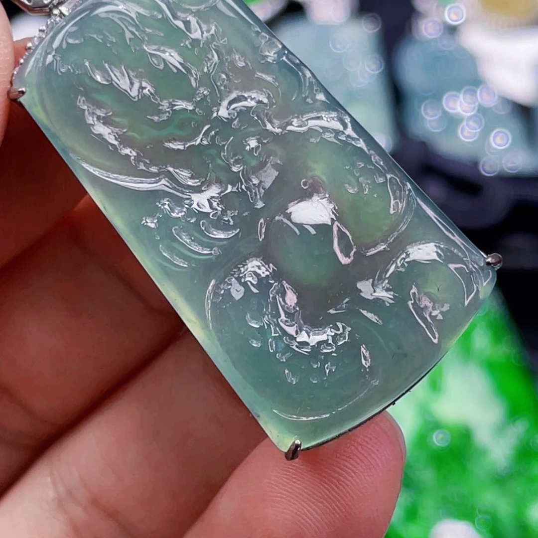 翡翠未镶嵌颈饰6，