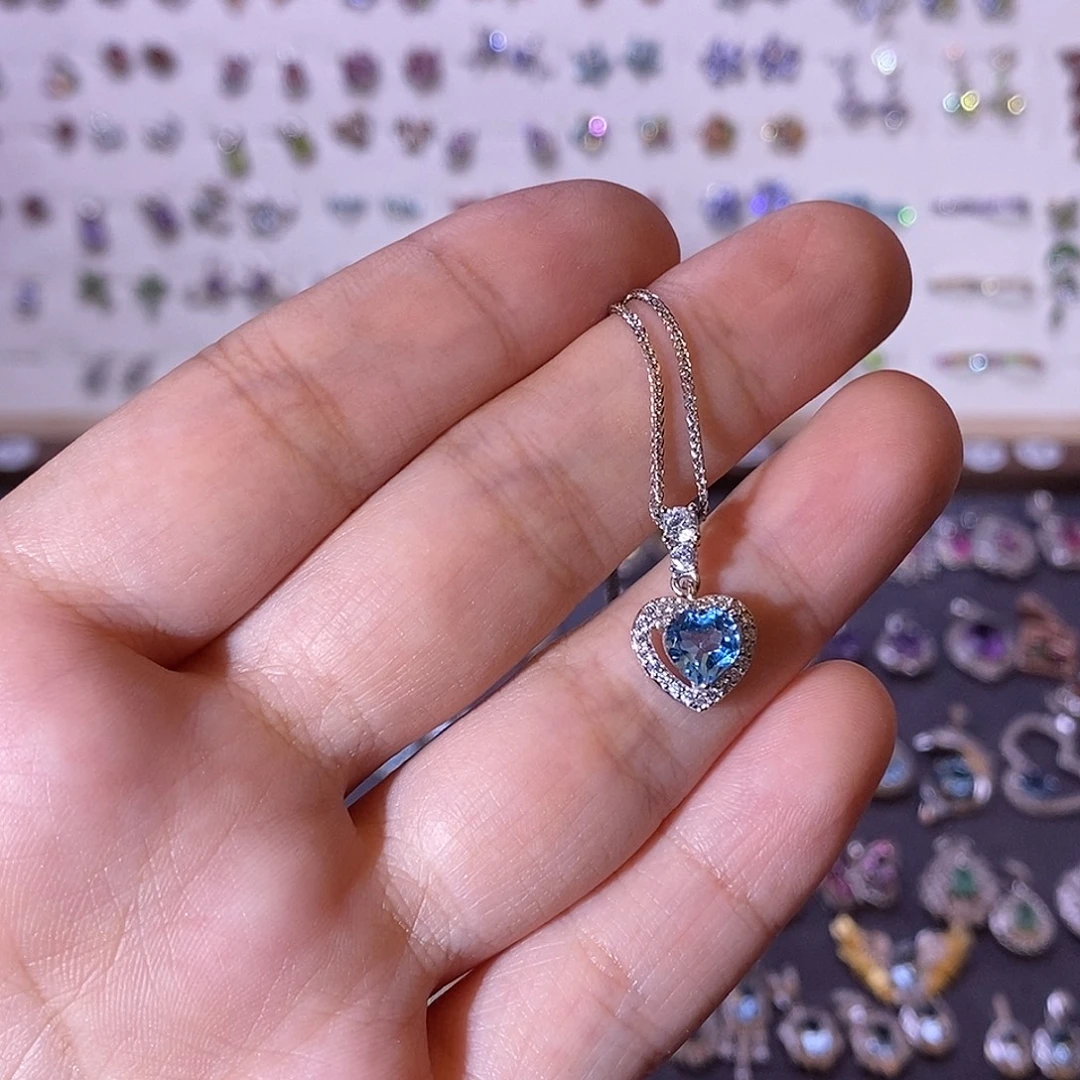 招***-透辉石银S925镶嵌耳钉