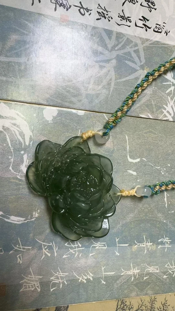 岫玉牡丹花吊坠多样性发货其中发一A008