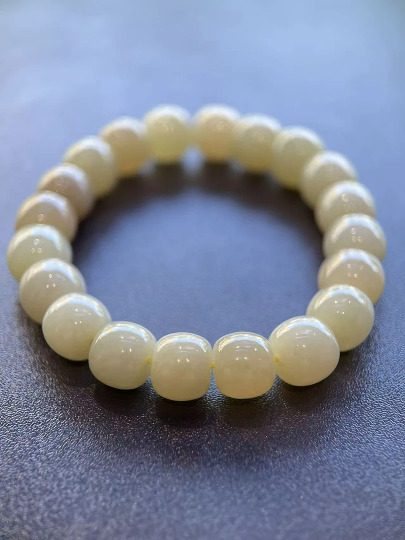 「玉凝脂」天然暖白玉老型珠手链 温润细腻玉手串 小众设计感古风