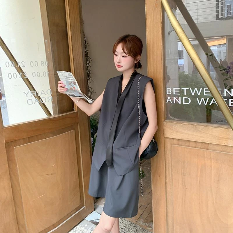 灰色老钱风气质西装马甲套装女夏季2025新款高级女生韩系ins衣服