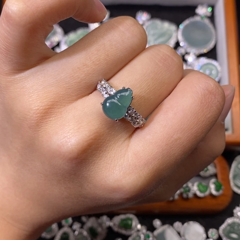 【闪购商品】翡翠颈饰未镶嵌天然