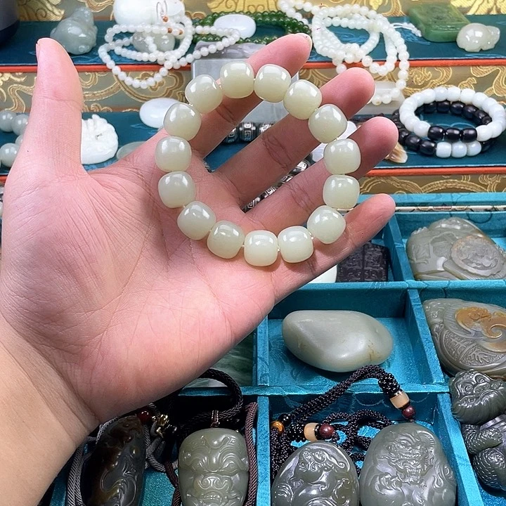 手链未镶嵌和田玉