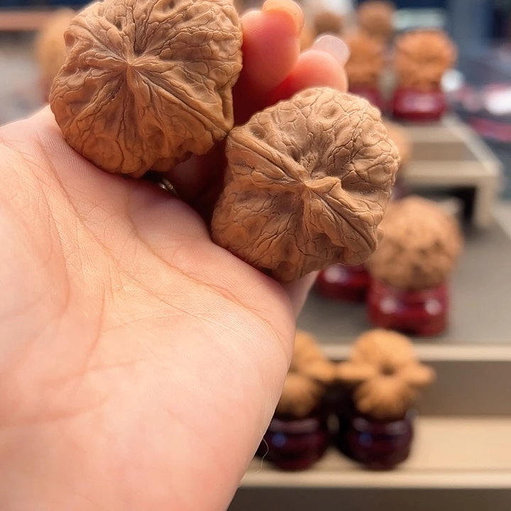 文玩核桃吊坠43 驴打滚 l-001