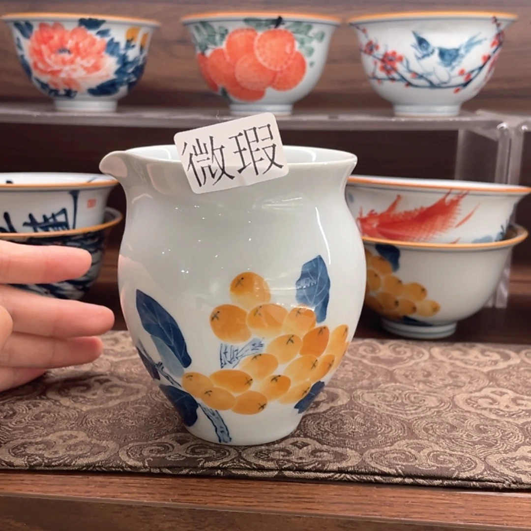 釉下手绘茶具微瑕