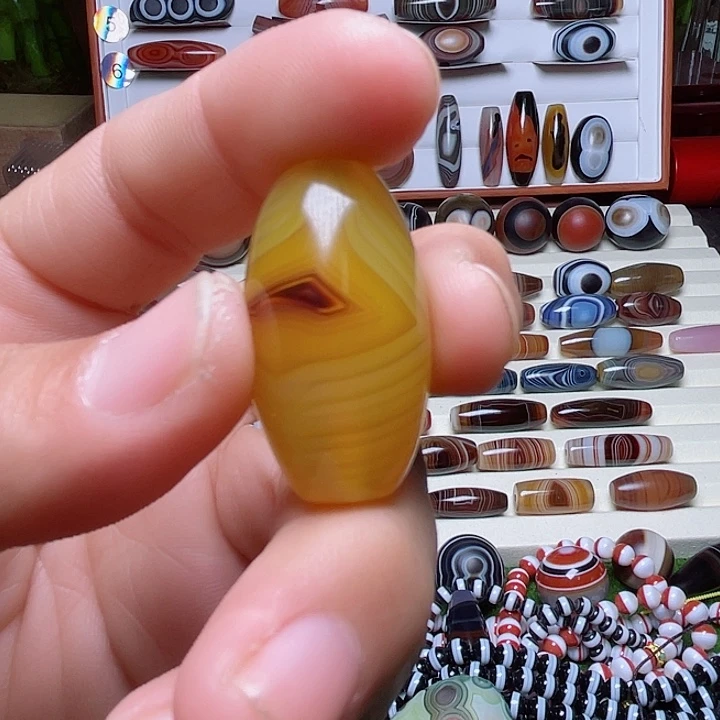 未镶嵌颈饰玛瑙/玉髓汇***政