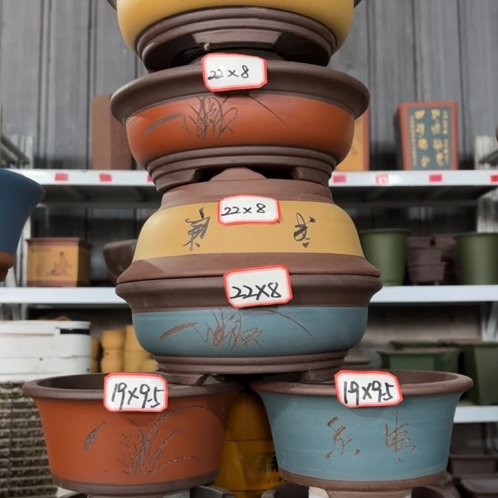 紫砂花盆100-8。