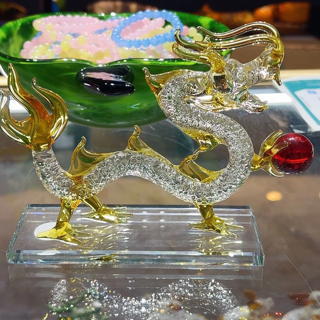 摆件琉璃岛上有个叫小白