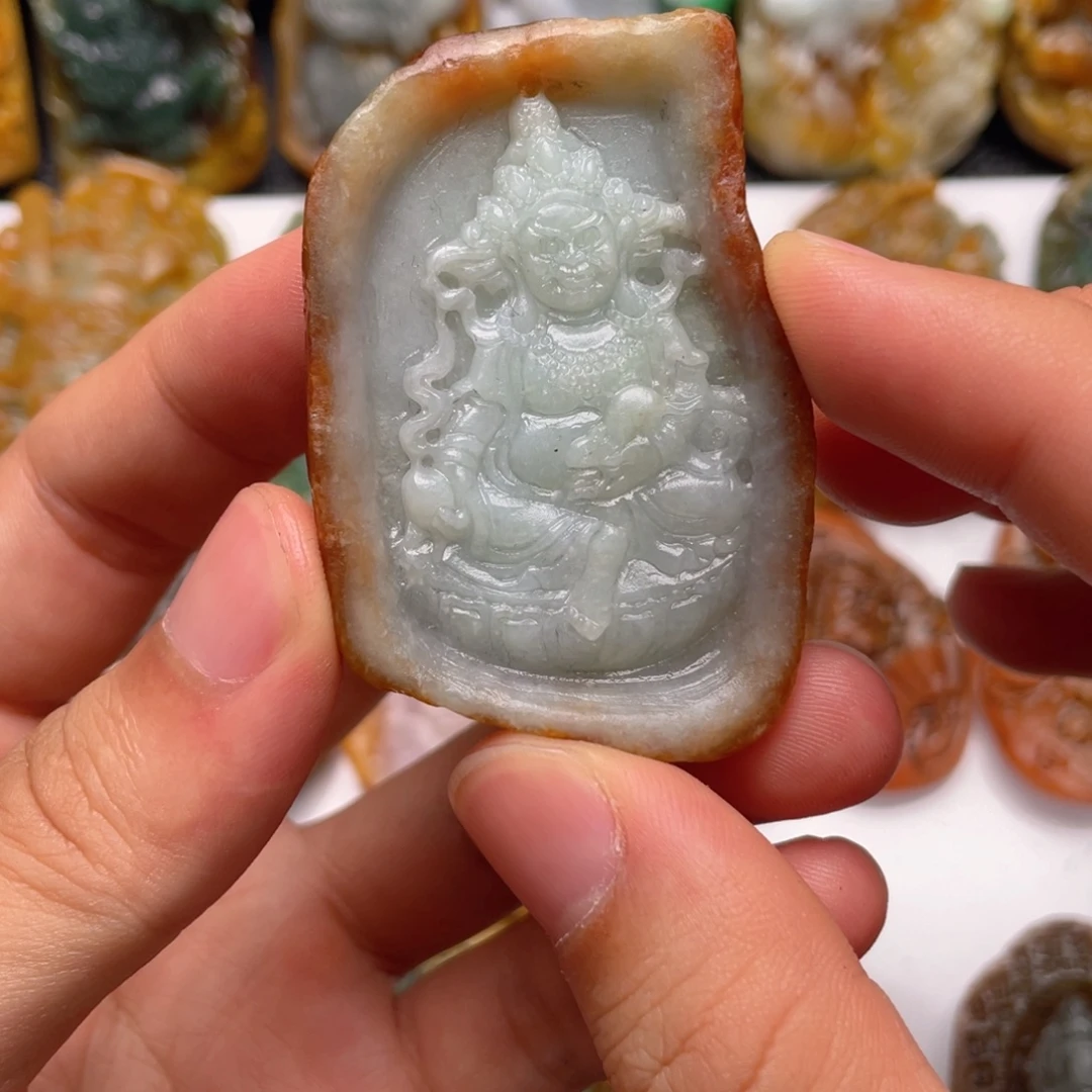 定制翡翠未镶嵌翡翠