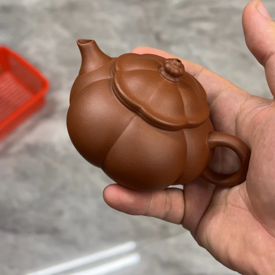 双***在茶壶紫砂汽修厂和机械设备等行业