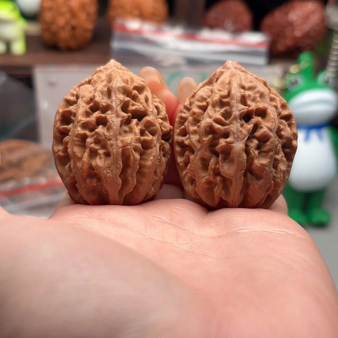 文玩核桃把件小楸千92