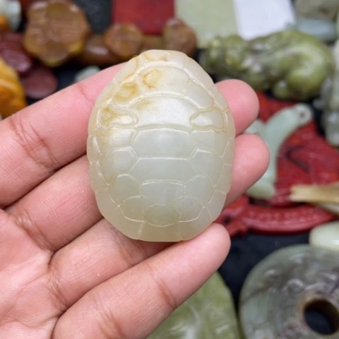 和田玉颈饰未镶嵌49