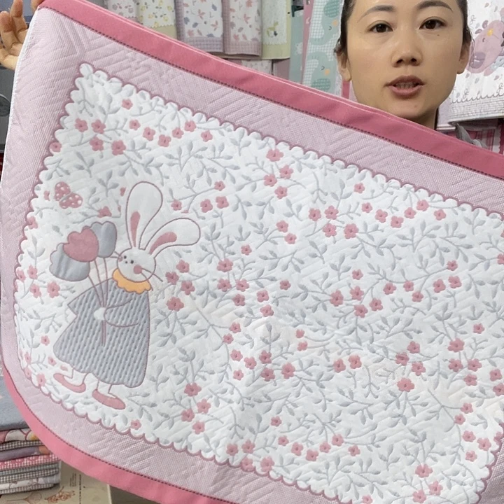 棉特价促销粉色花园兔