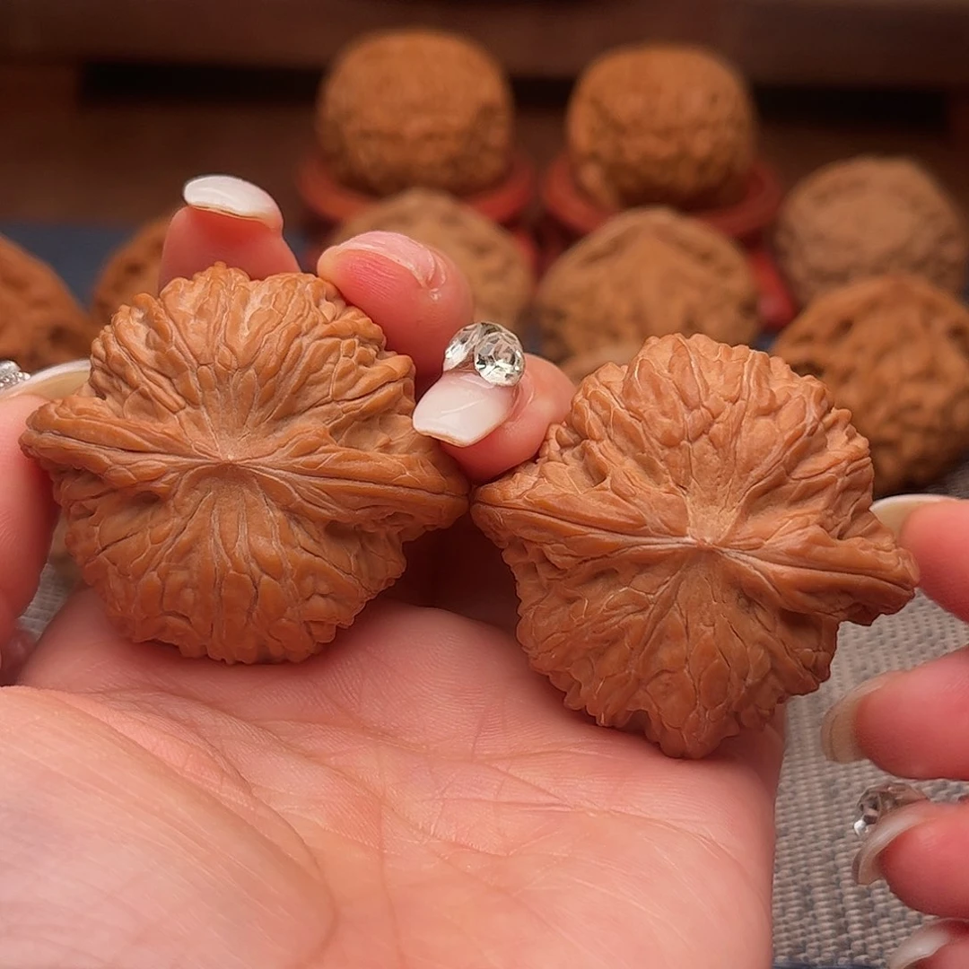 6661磨盘43文玩核桃儿