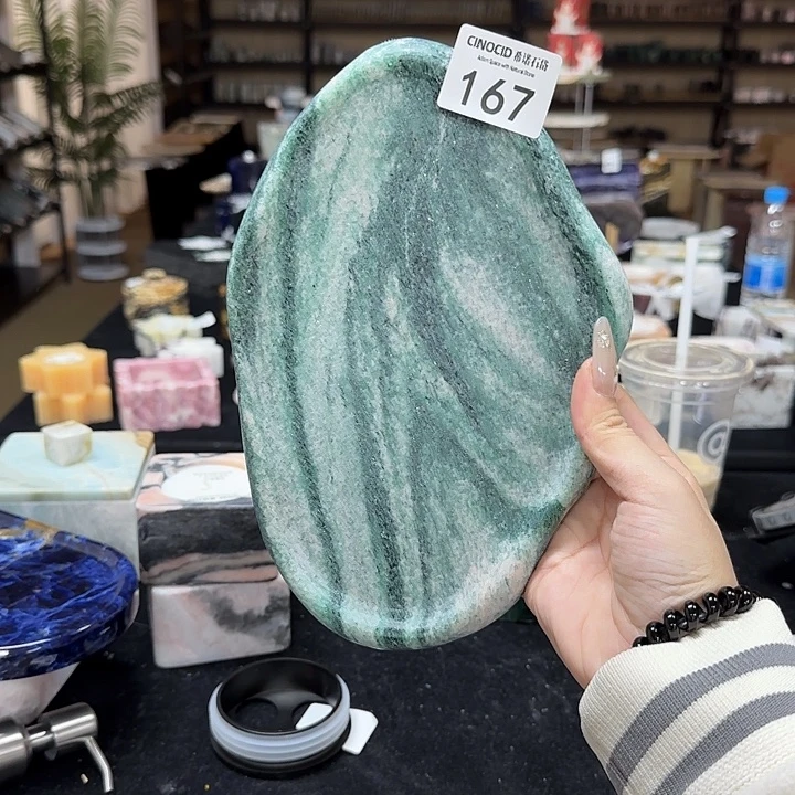 Z***z挪威绿大云朵福利不退不换167