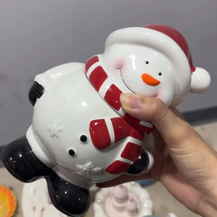 紫砂在干嘛呀亲爱呢