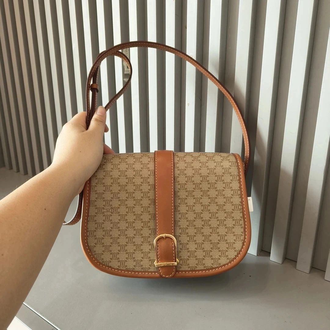 95新 Celine/思琳 兔兔奢轩轩/思琳斜挎包/250303047