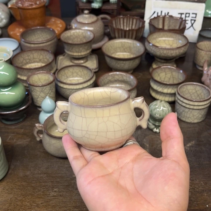 青瓷微瑕浮力特价