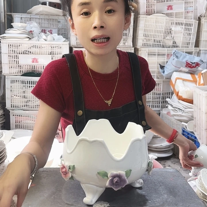 盘微瑕产品………鸡蛋壳一个中号