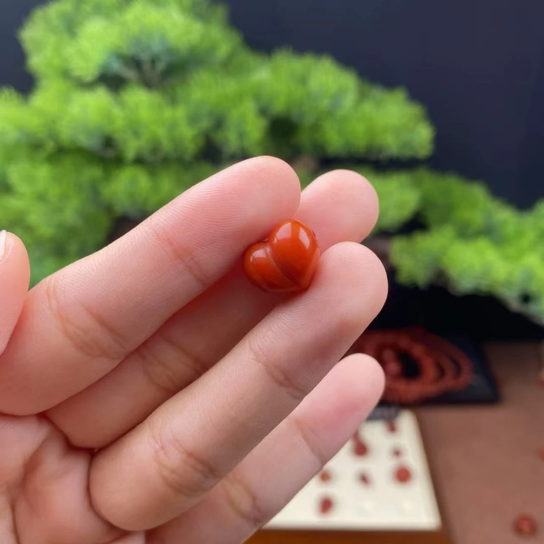 南红玛瑙屁桃竖孔单颗直播间选购多样性发一