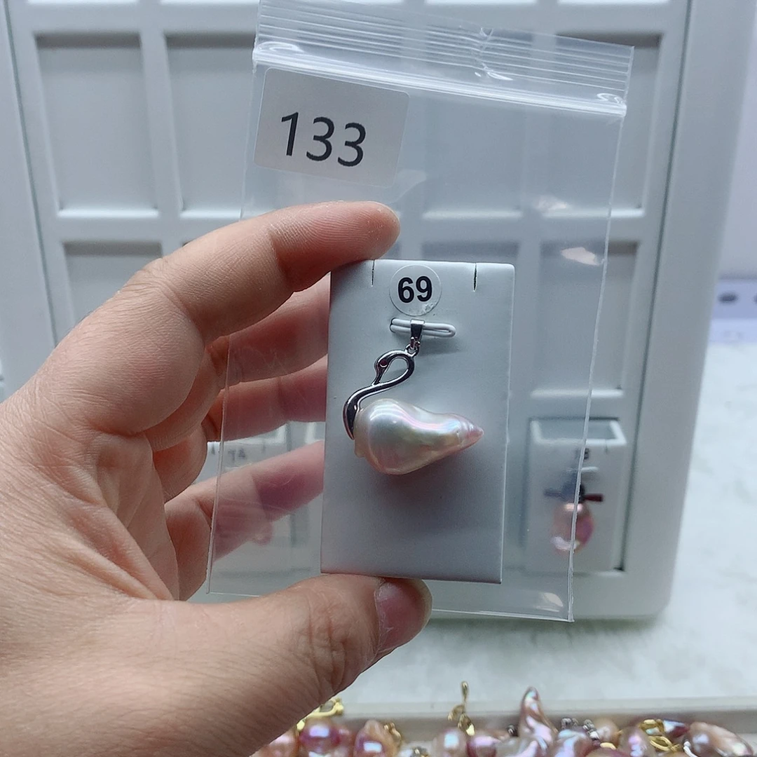 合金吊坠(不含链)淡水珍珠