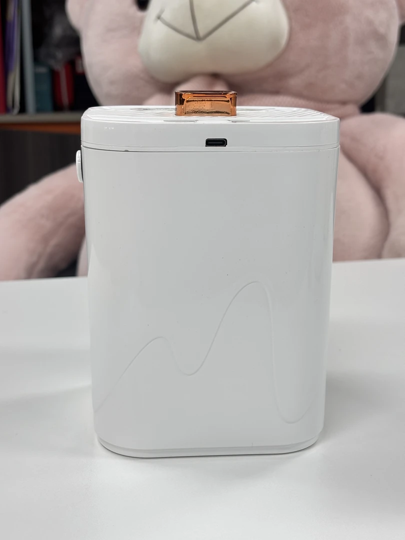 小型USB加湿器卧室办公室便携