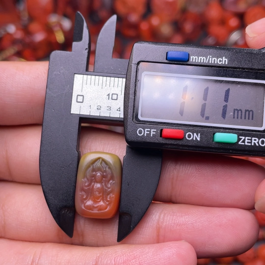 南红玛瑙未镶嵌配饰