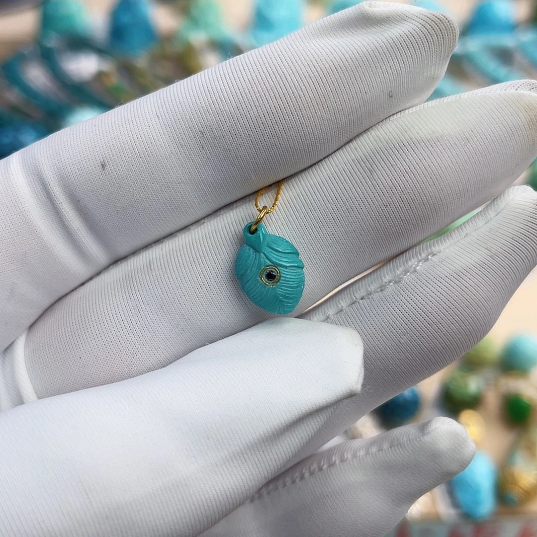 未镶嵌绿松石珠宝奇石