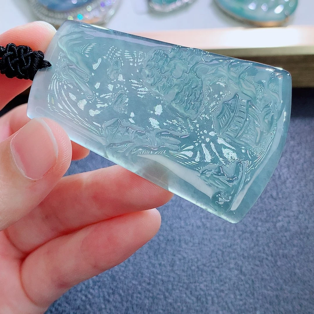 颈饰未镶嵌翡翠翡翠