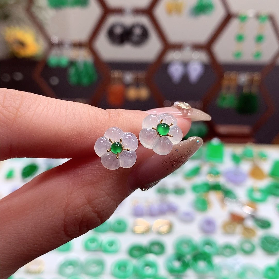 翡翠耳饰18K金镶嵌天然翡翠