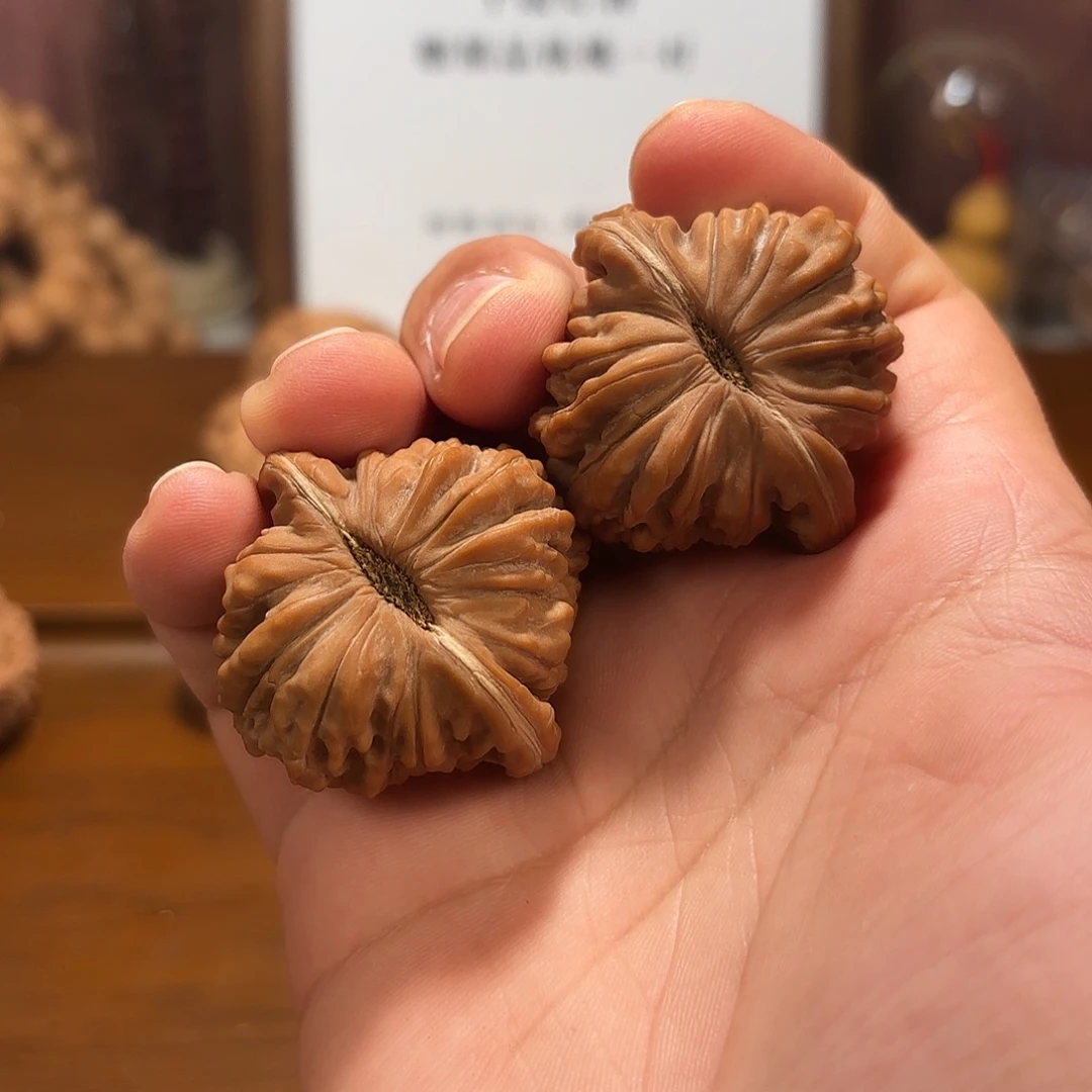 愿***丝吊坠文玩核桃蓟县楼