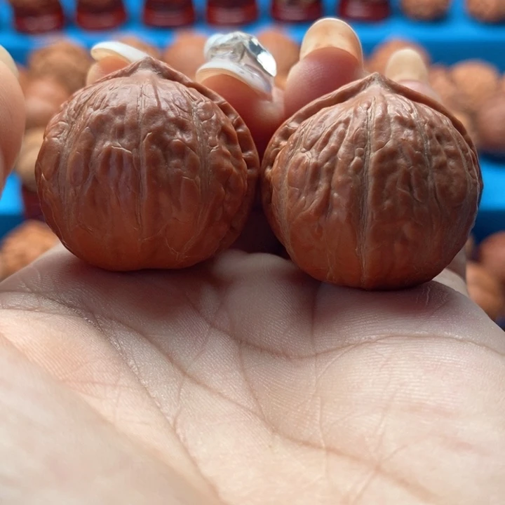 文玩核桃把件寿桃