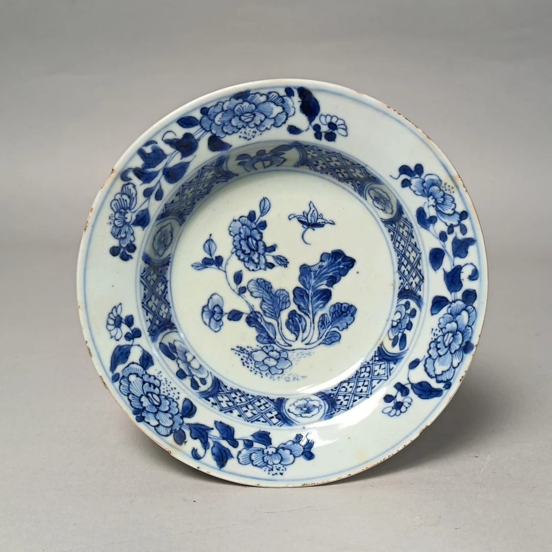 【010022441】清康熙 青花花卉盘