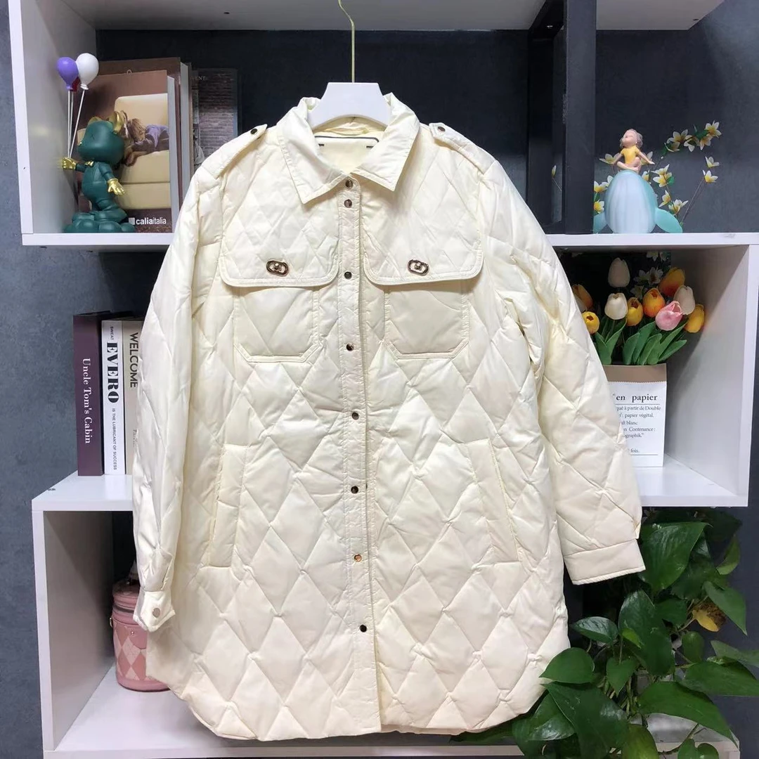 E767【冬季新款】时尚翻领米白色菱形格侧口袋百搭外套