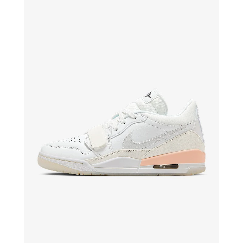 耐克（NIKE）女子篮球休闲鞋HF3182-100