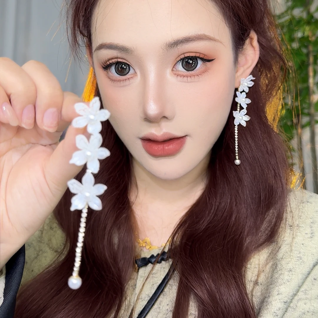 合金耳饰 氛围感十足气质百搭时尚轻奢长款超仙设计感法式甜美花