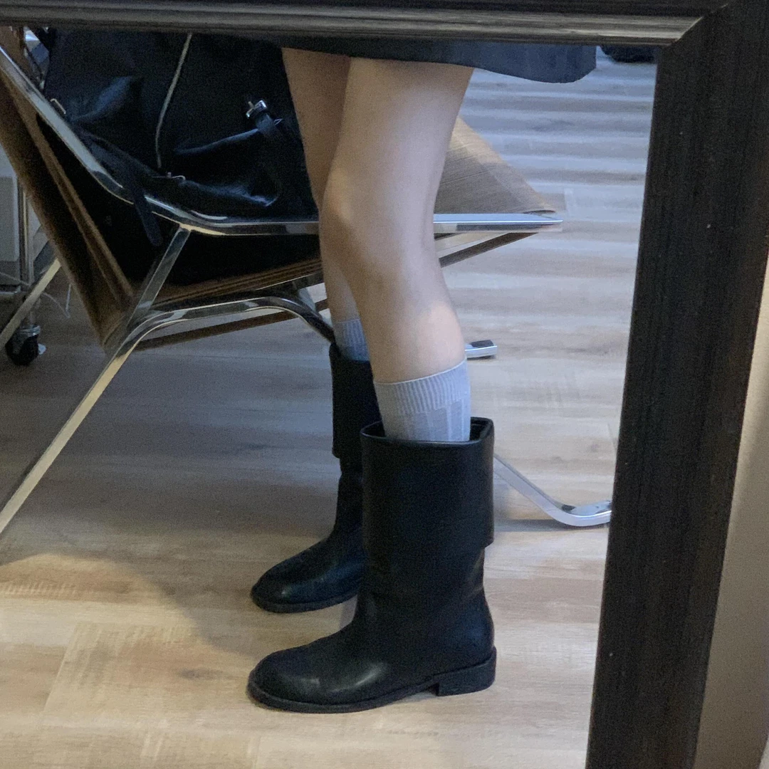 头层牛皮~2025新款翻折真皮宽筒中筒靴女厚底马丁靴骑士短靴踝靴