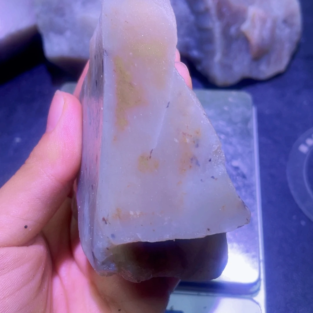 未镶嵌和田玉珠宝半成品