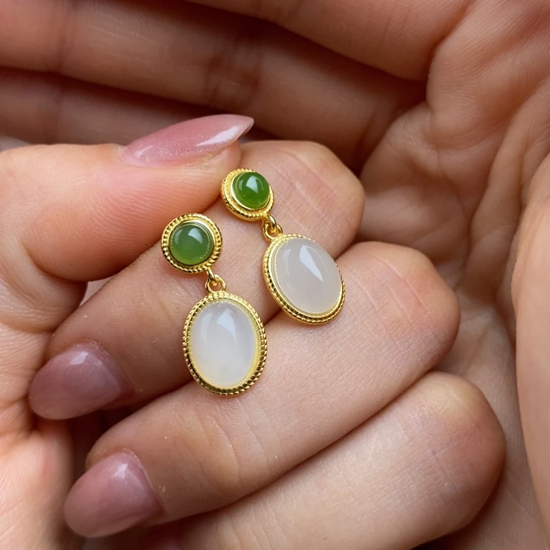 和田玉白冰耳坠银S925镶嵌