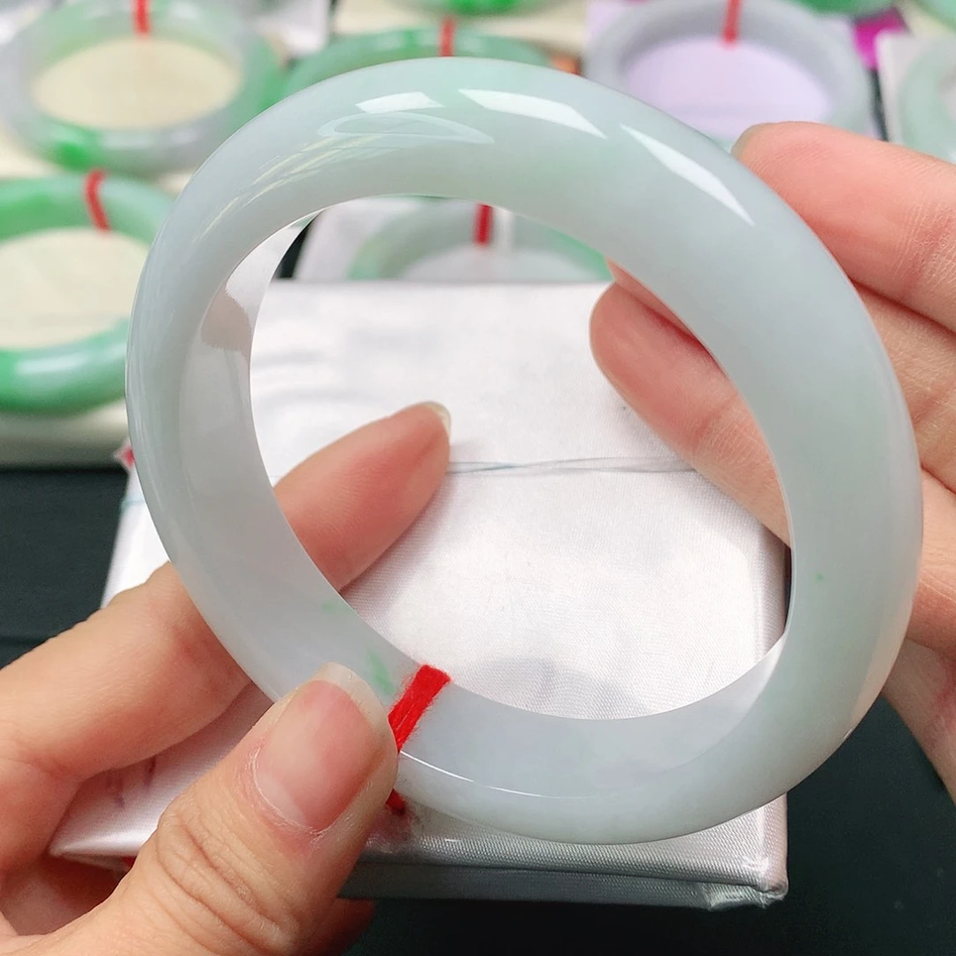 翡翠手镯未镶嵌天然翡翠手镯57