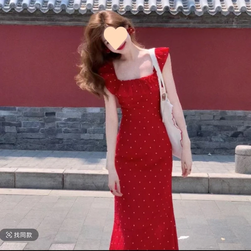 夏季新款气质长裙法式小花波点吊带裙子度假方领连衣裙荷叶边