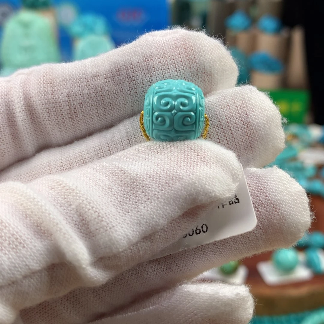 绿松石未镶嵌珠宝奇石高瓷绿回字纹老型12*11.5mm