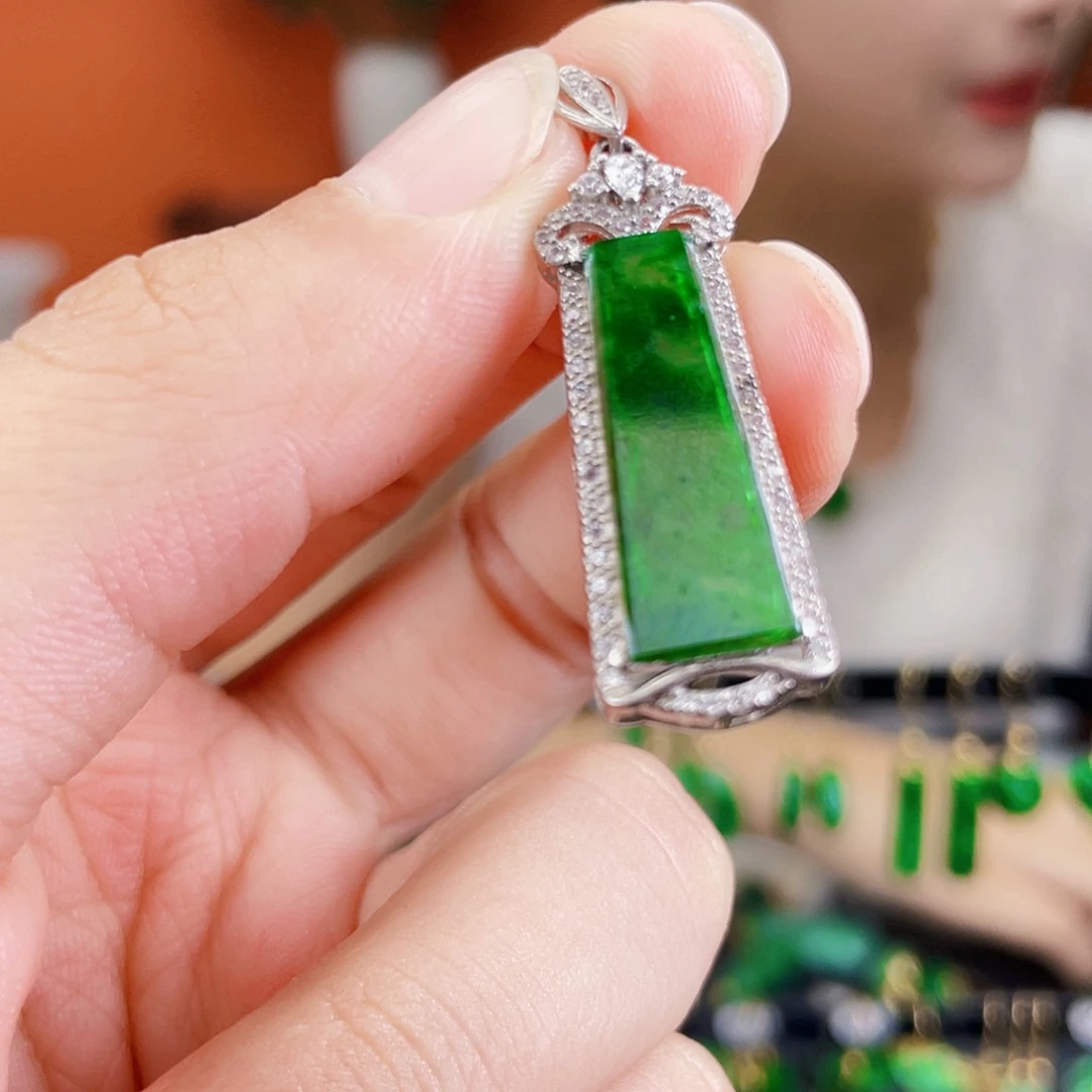 翡翠银S925镶嵌耳饰