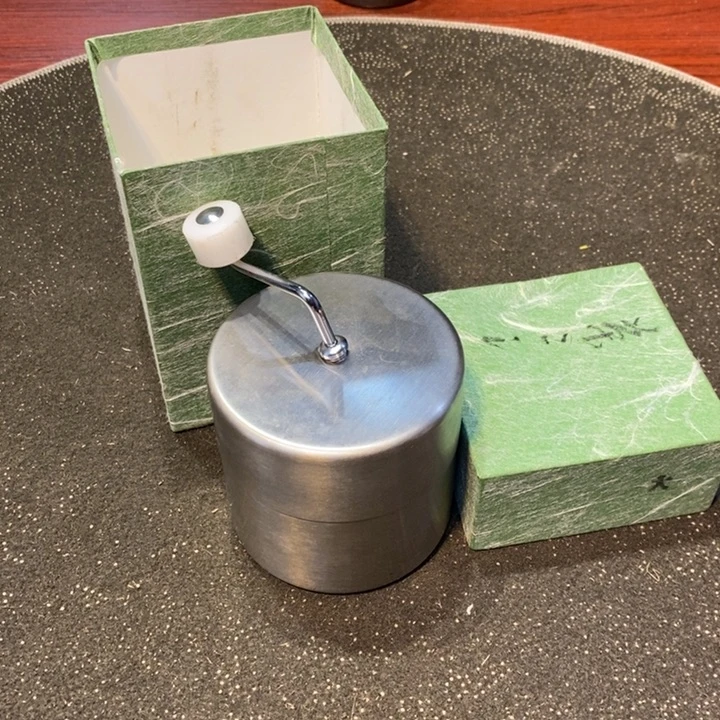 达***蛋瓷片陶瓷艺术品制作工艺品