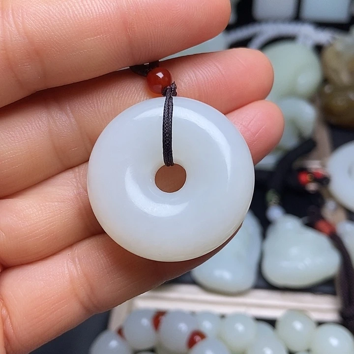 吊坠(不含链)未镶嵌和田玉