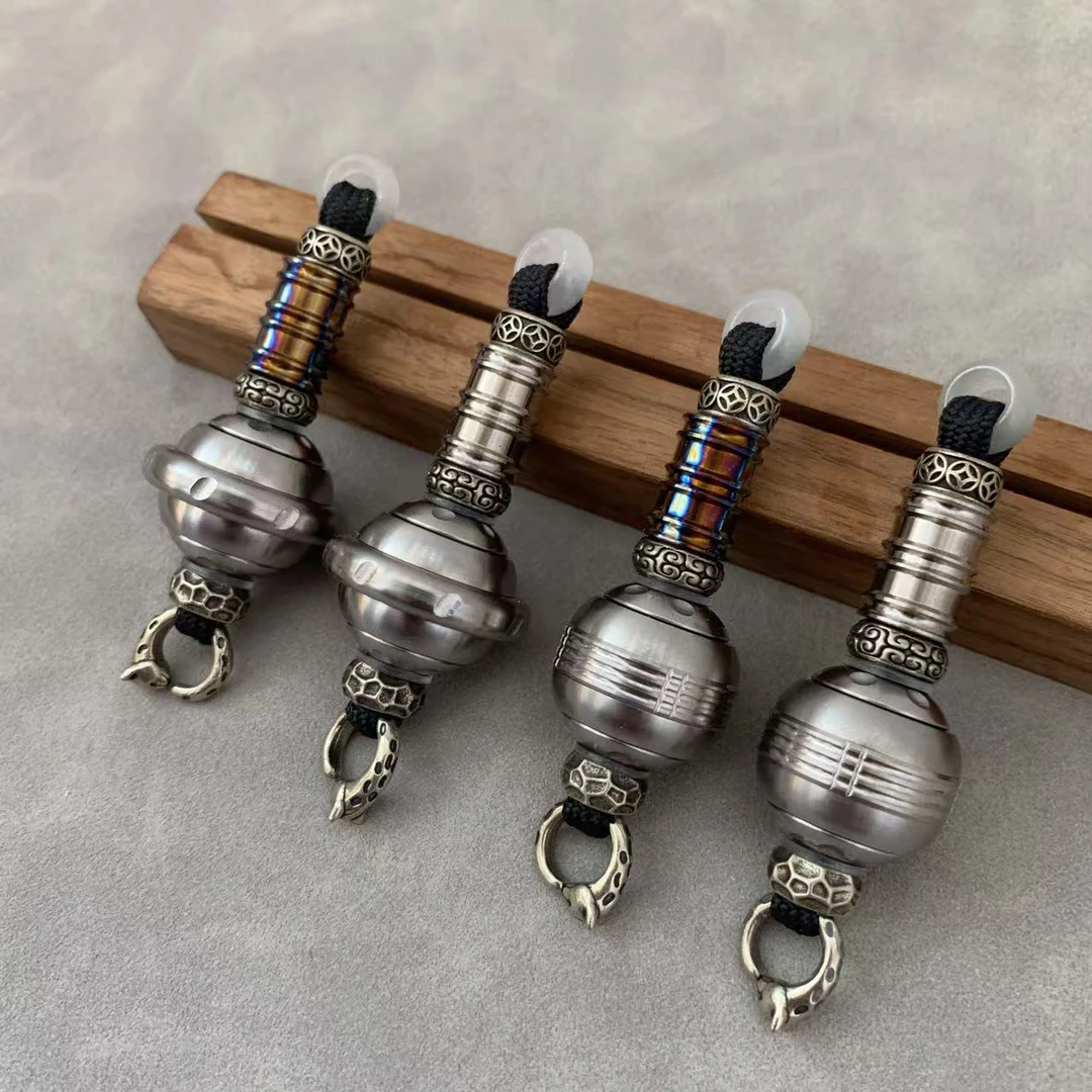 成品星球吊坠伞绳编织推牌EDC刀坠解压玩具挂饰